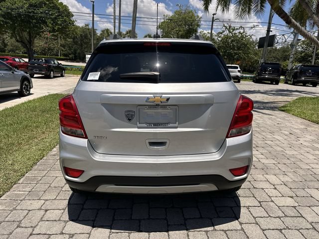 Used 2022 Chevrolet Trax LT w/ LT Convenience Package FWD image 36