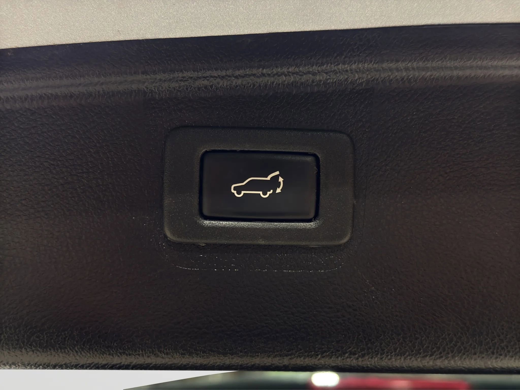 Used 2016 Subaru Outback 2.5i Limited image 42