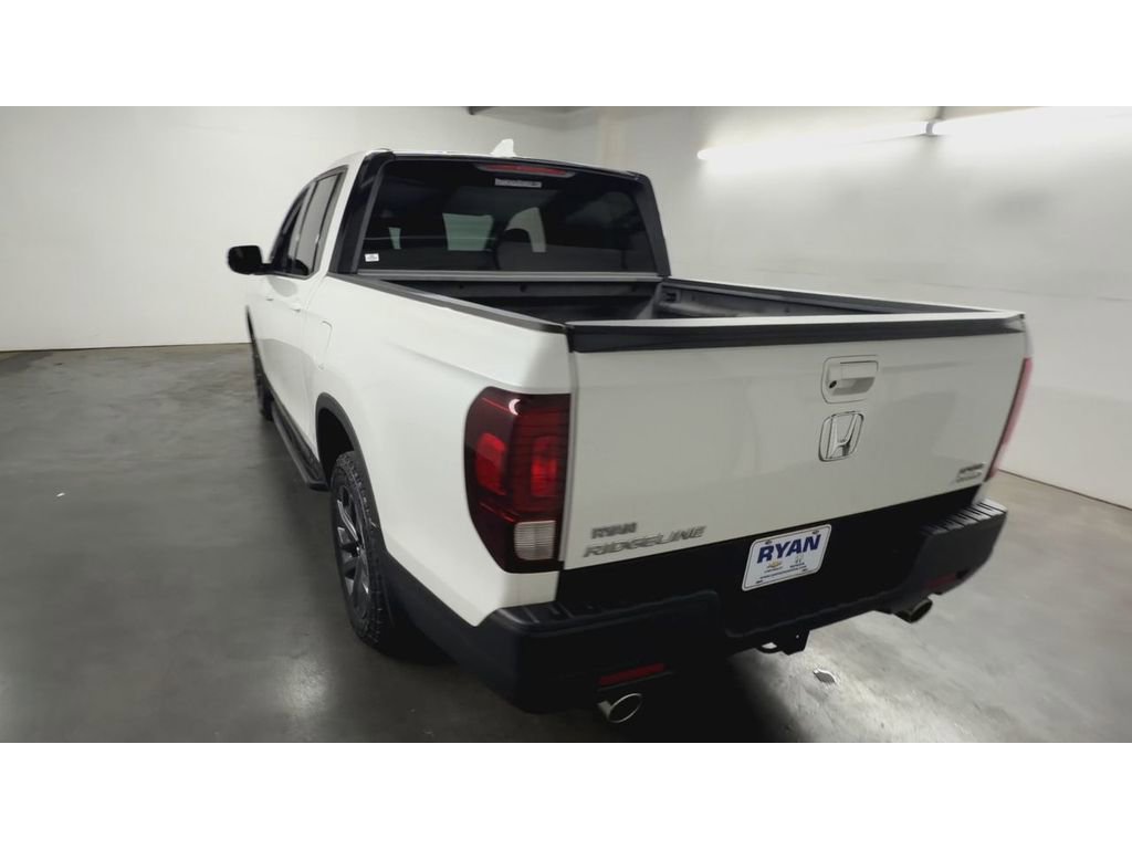Used 2023 Honda Ridgeline Sport image 7