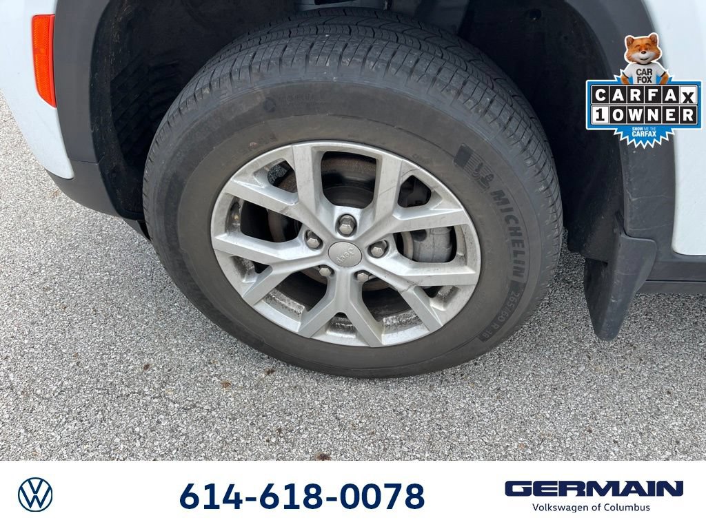 Used 2023 Jeep Grand Cherokee Limited AWD/4WD image 21
