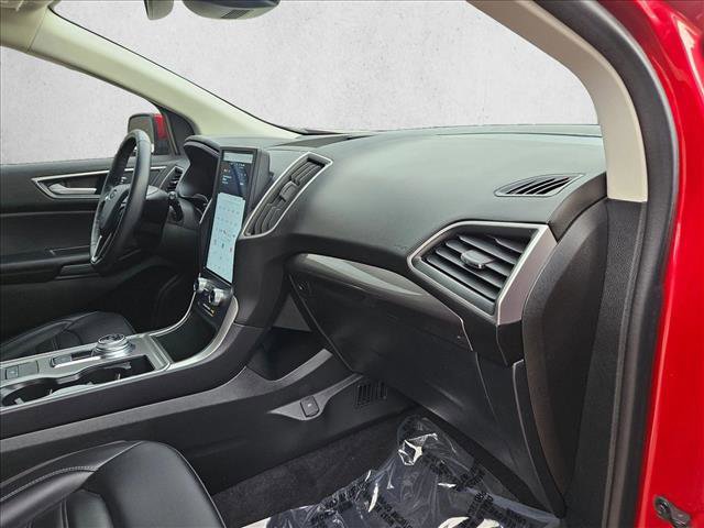 Used 2024 Ford Edge SEL w/ Convenience Package AWD/4WD image 17
