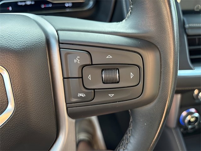 Used 2024 GMC Yukon SLT image 11