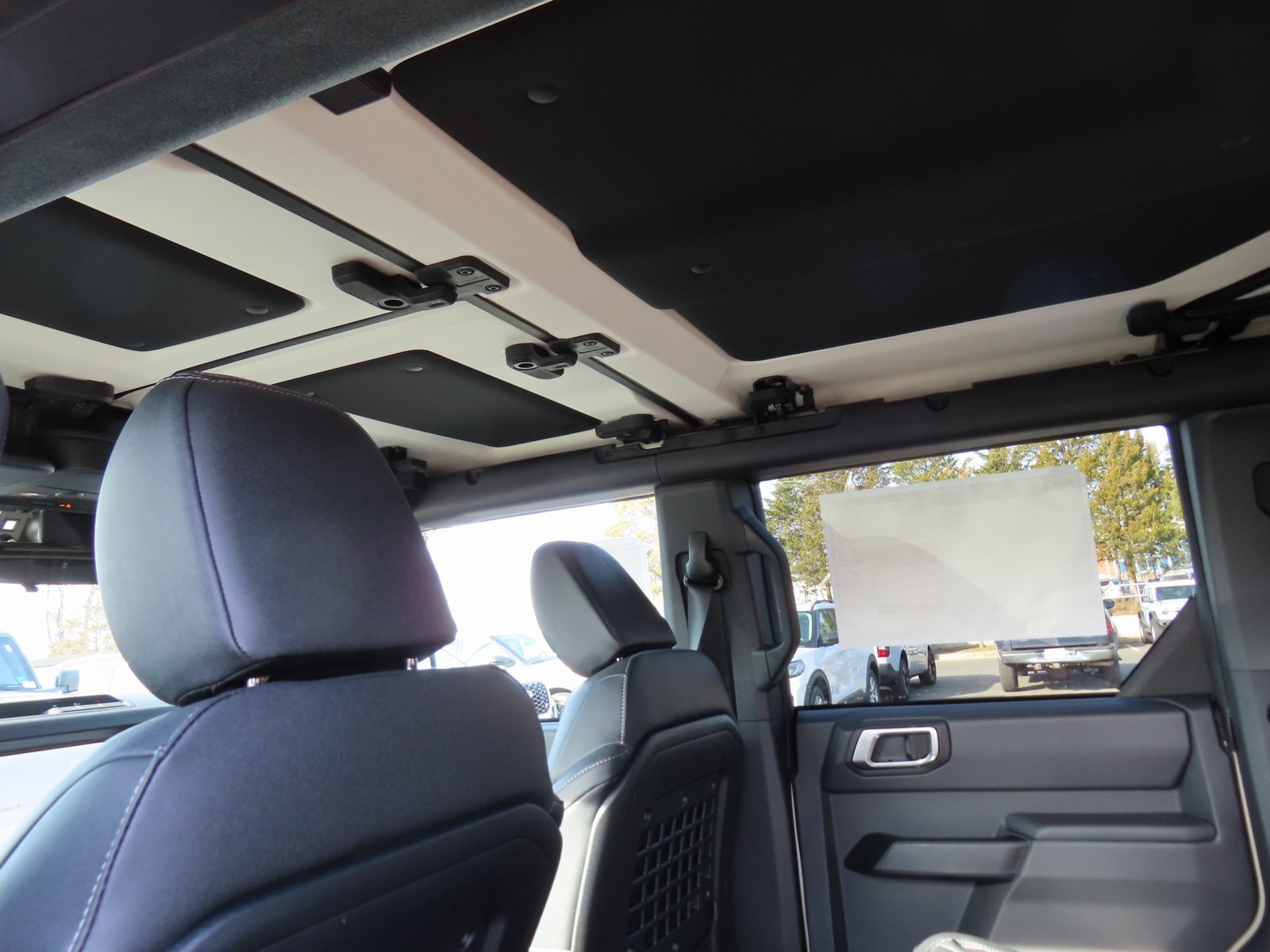 New 2025 Ford Bronco Big Bend image 16