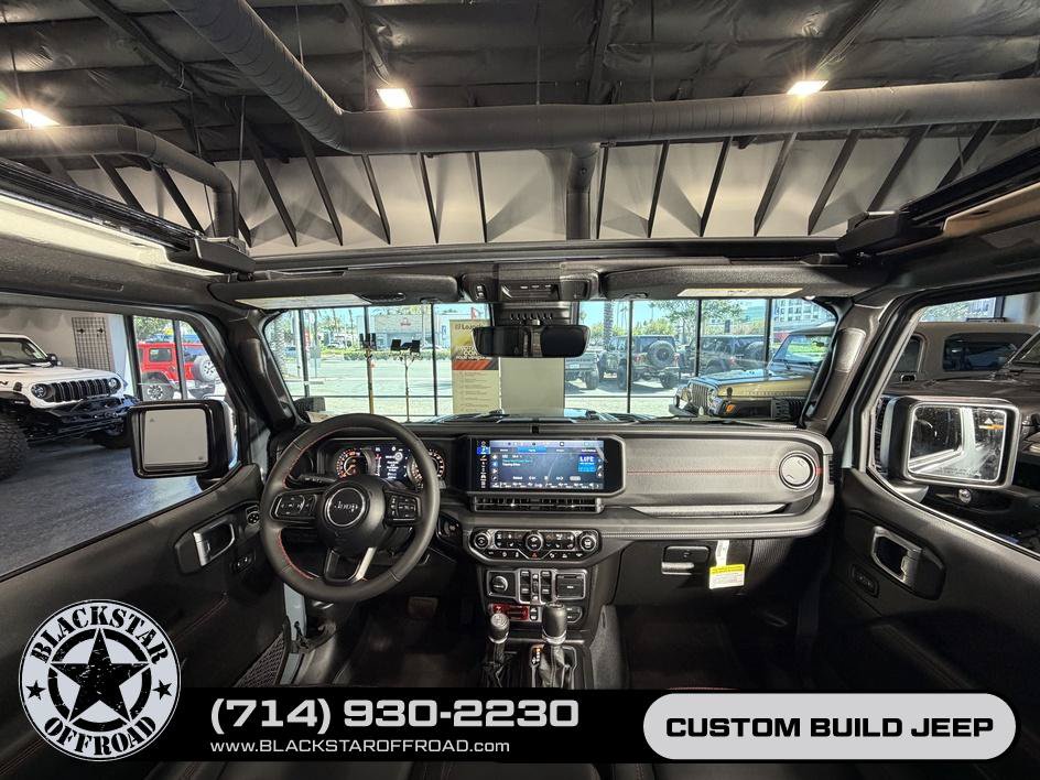 Used 2024 Jeep Wrangler Unlimited Rubicon w/ Capability Package AWD/4WD image 29