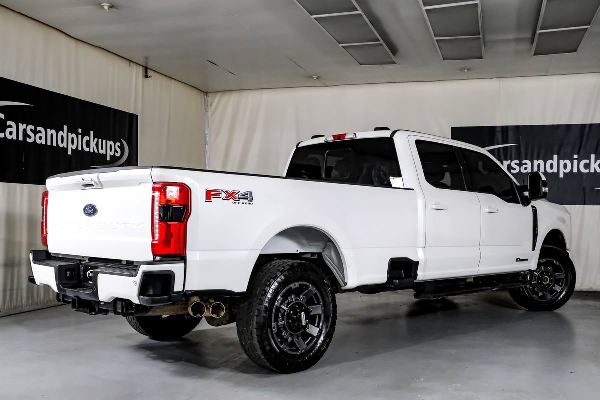 Used 2023 Ford F350 Lariat w/ Lariat Ultimate Package AWD/4WD image 8