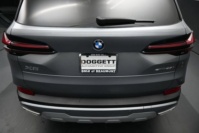 Used 2025 BMW X5 sDrive40i w/ Climate Comfort Package RWD image 14