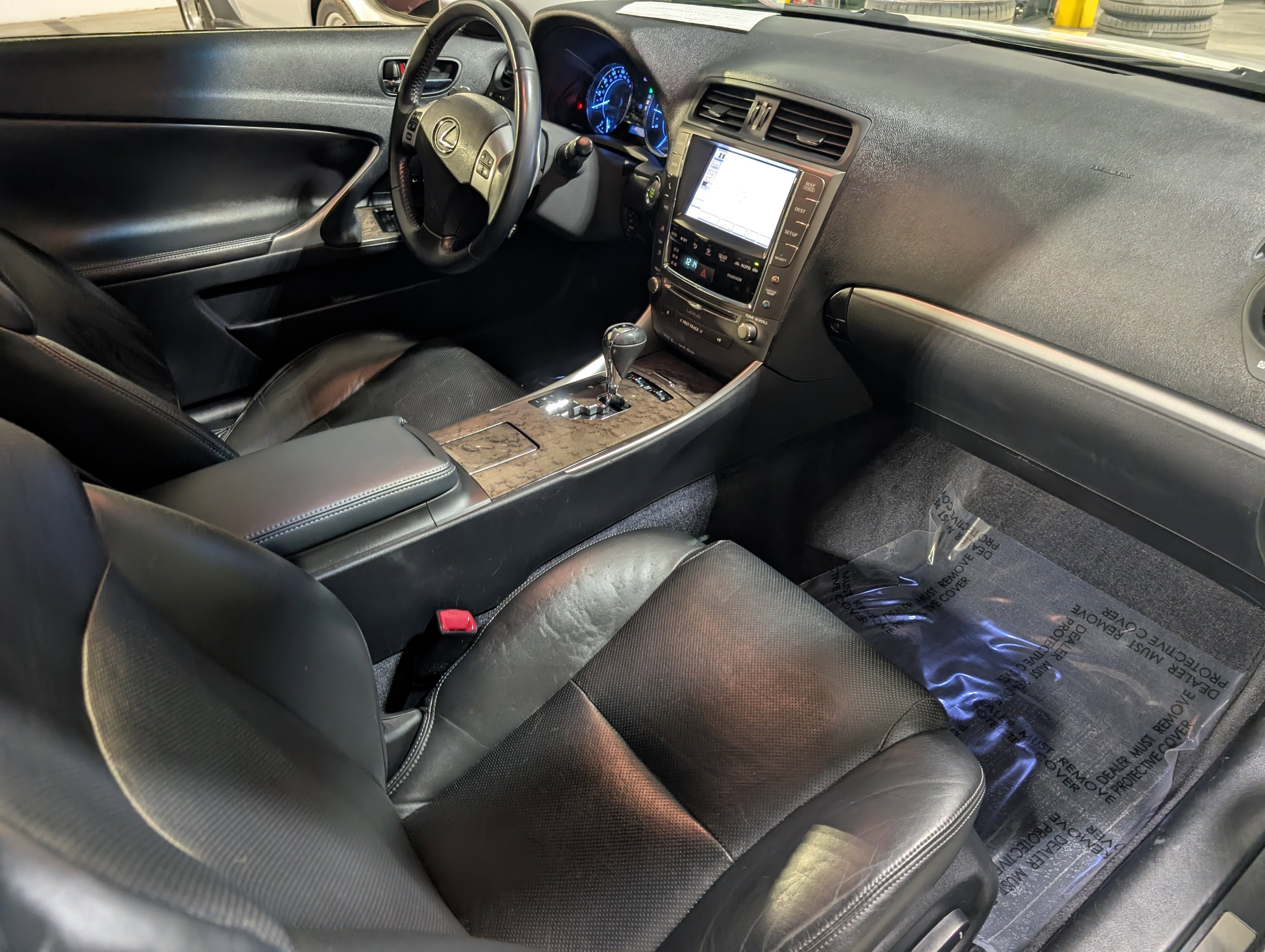 Used 2014 Lexus IS 350C w/ Luxury Package image 25