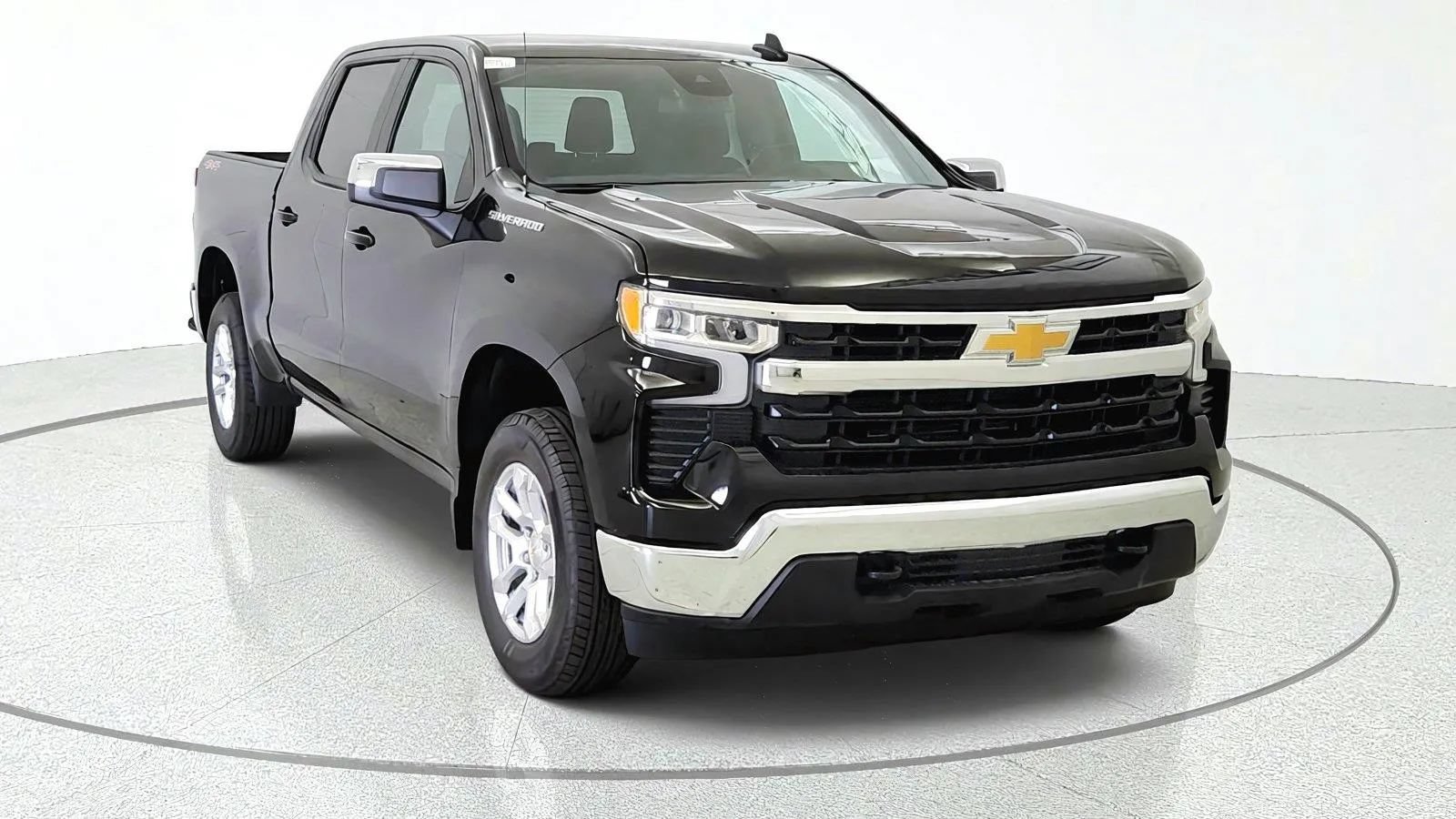 New 2026 Chevrolet Silverado 1500 LT AWD/4WD image 2