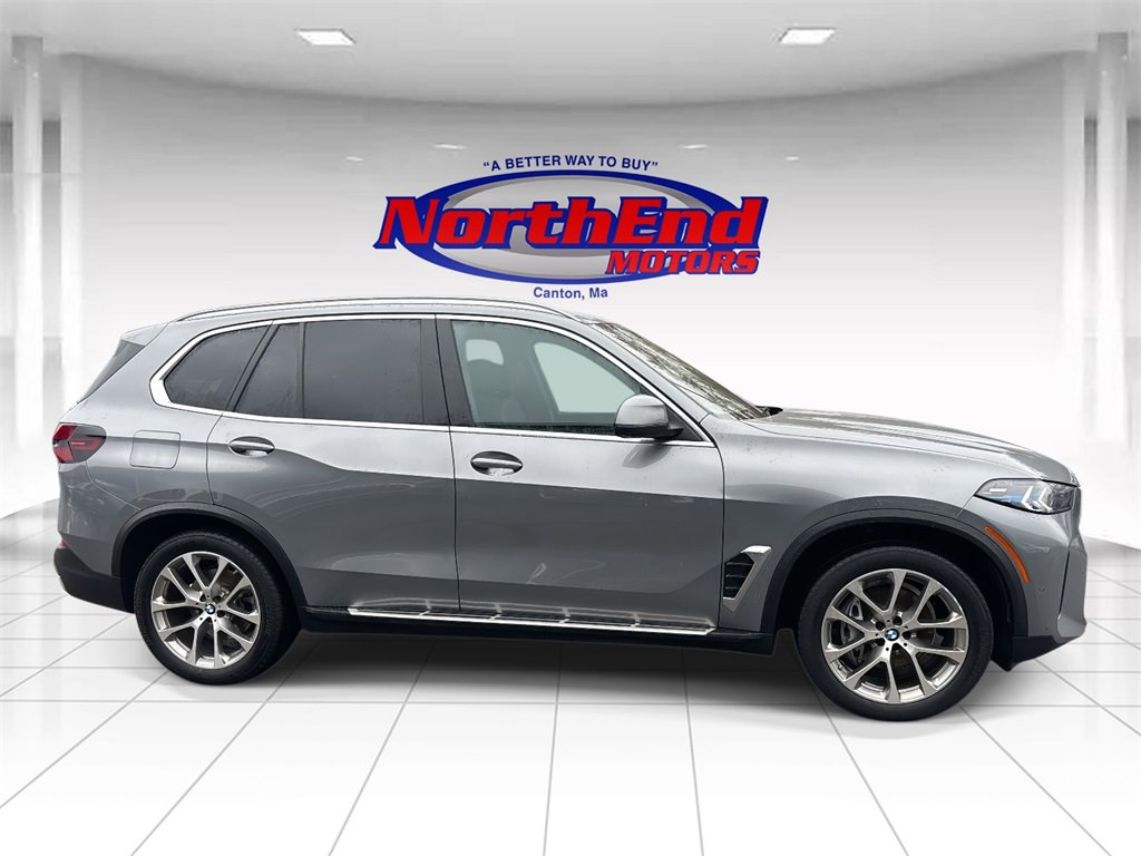 Used 2024 BMW X5 xDrive40i image 2