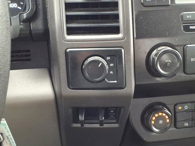 Used 2020 Ford F250 XL w/ Power Equipment Group image 16