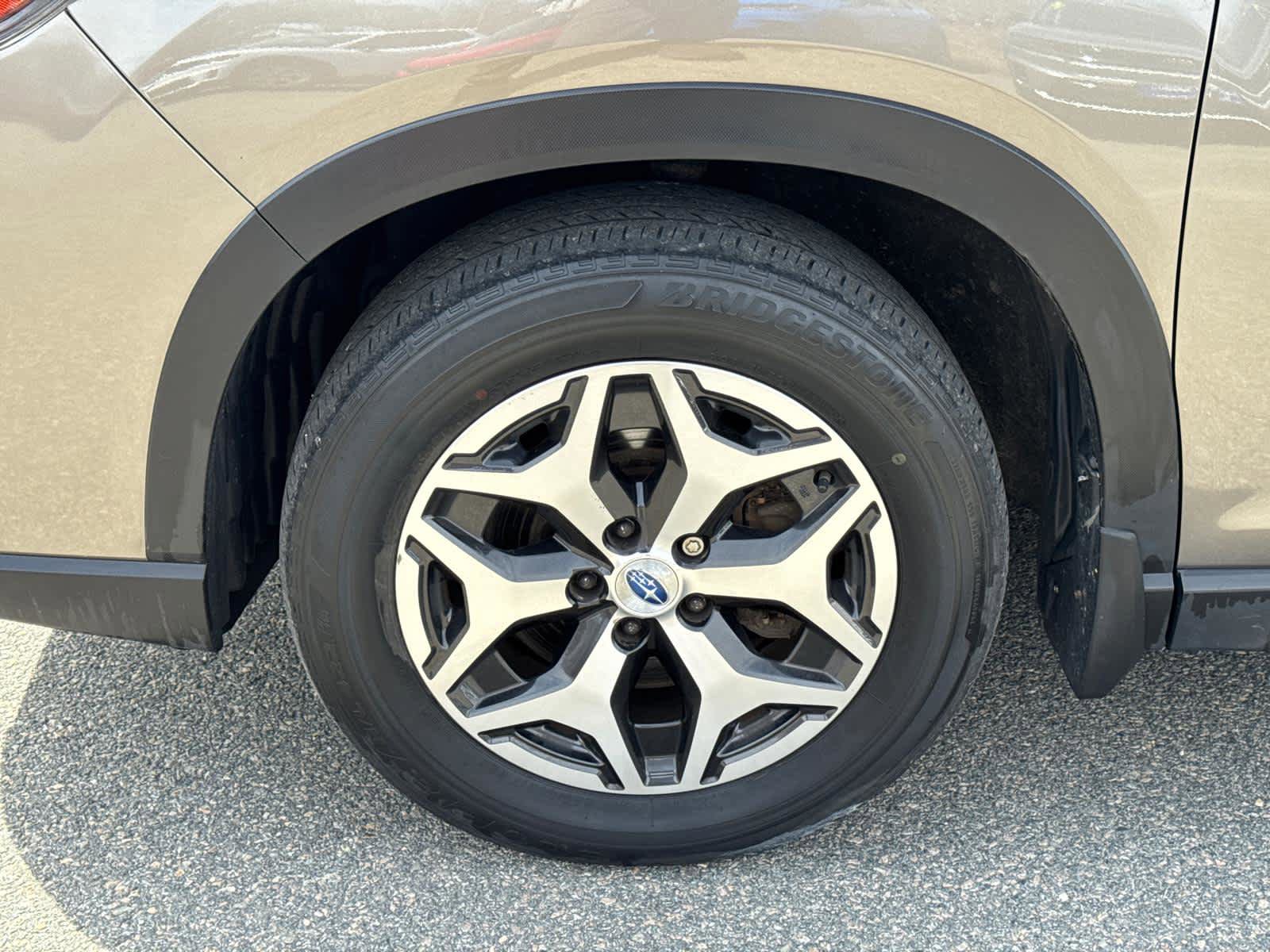Used 2019 Subaru Forester Premium image 11