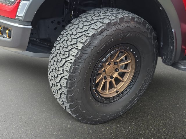 Used 2023 Ford F150 Raptor w/ Raptor Carbon Fiber Package AWD/4WD image 36
