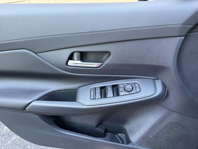 New 2026 Nissan Sentra SV w/ SV Convenience Package FWD image 5