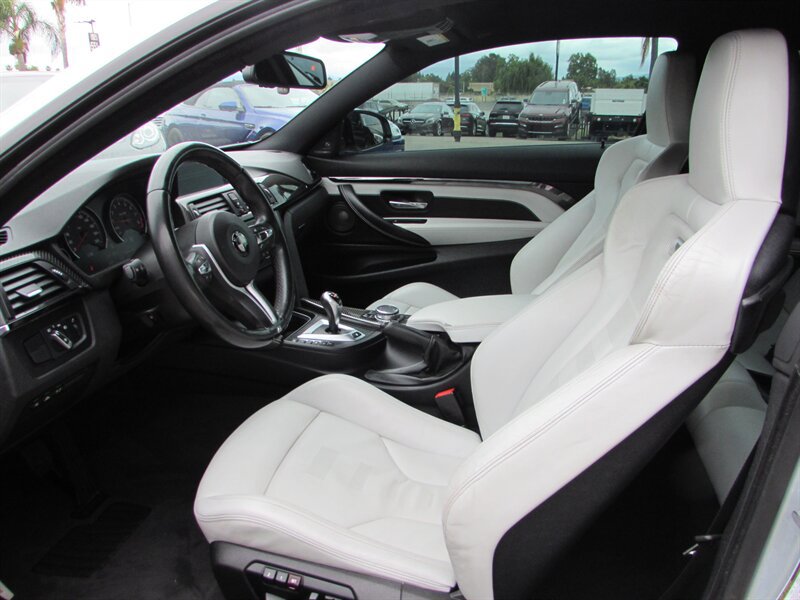 Used 2015 BMW M4 Coupe RWD image 11