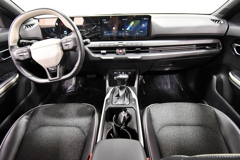 Certified 2025 Kia K4 EX w/ GT-Line Sunroof Package FWD image 3