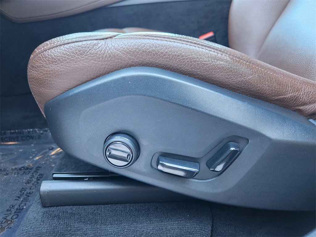 Used 2023 Volvo XC90 B5 Plus image 7