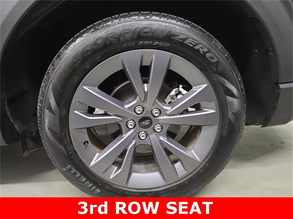 Used 2021 Ford Explorer XLT w/ Equipment Group 202A image 25