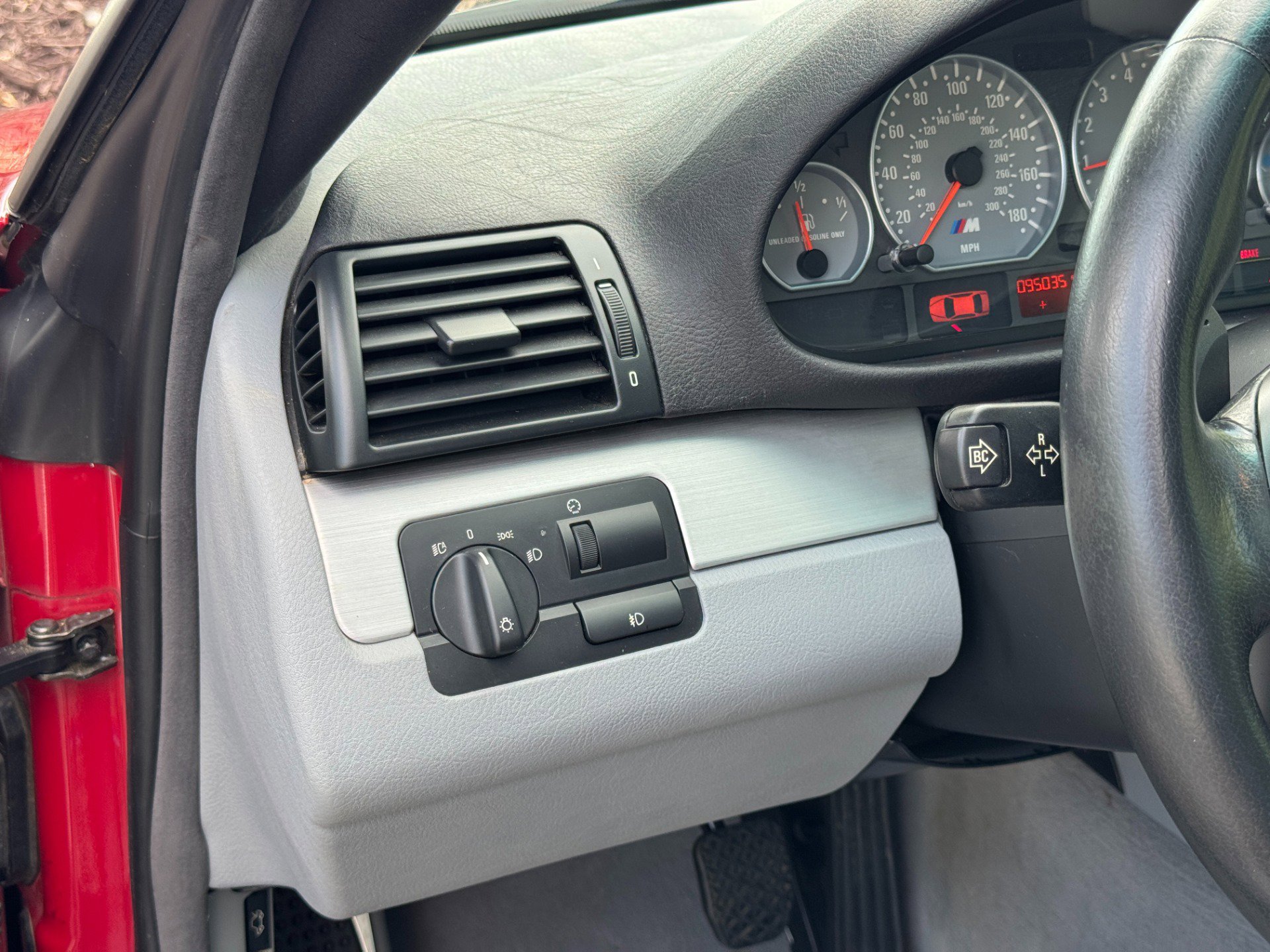 Used 2003 BMW M3 PREMIUM PKG / COLD WEATHER PKG image 27