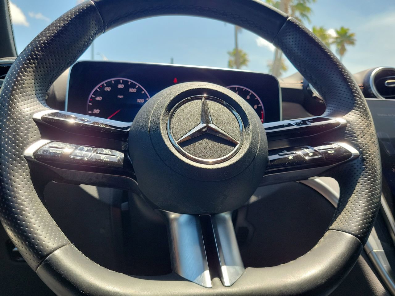 Certified 2024 Mercedes-Benz GLC 300 image 28
