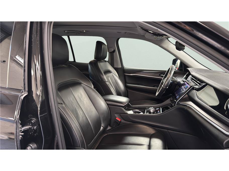 Used 2024 Jeep Grand Cherokee Limited 4xe AWD/4WD image 26