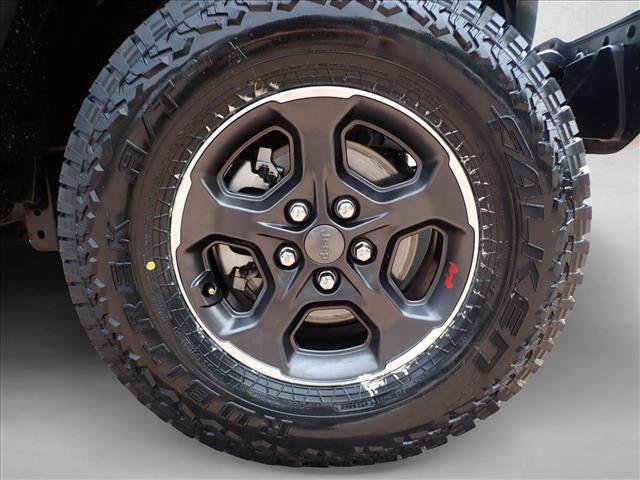 Used 2023 Jeep Gladiator Rubicon w/ Cold Weather Group AWD/4WD image 7