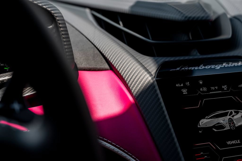 Used 2025 Lamborghini Revuelto AWD/4WD image 64