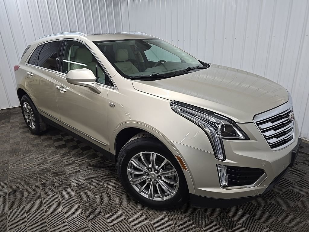 Used 2017 Cadillac XT5 Luxury w/ Driver Awareness Package image 7