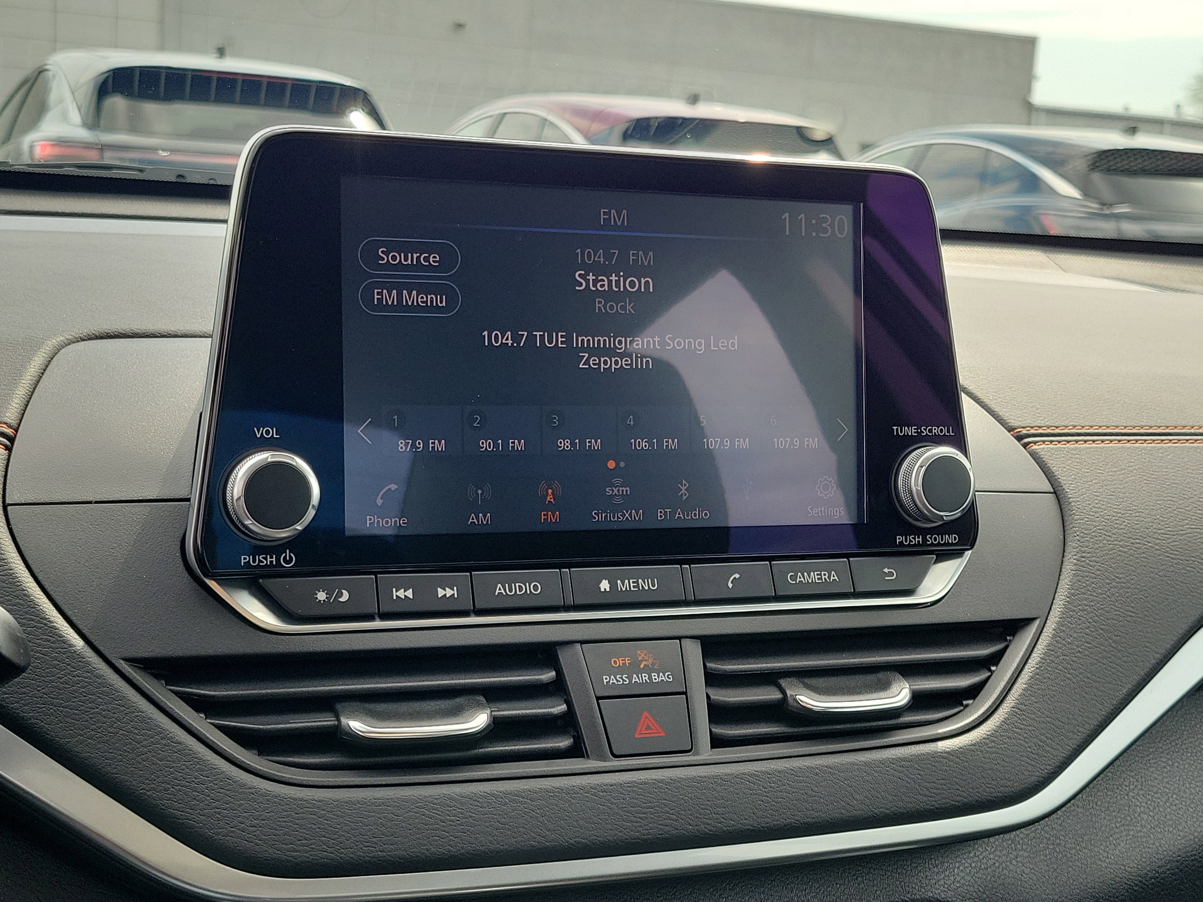 Certified 2021 Nissan Altima 2.5 SR w/ SR Premium Package image 26