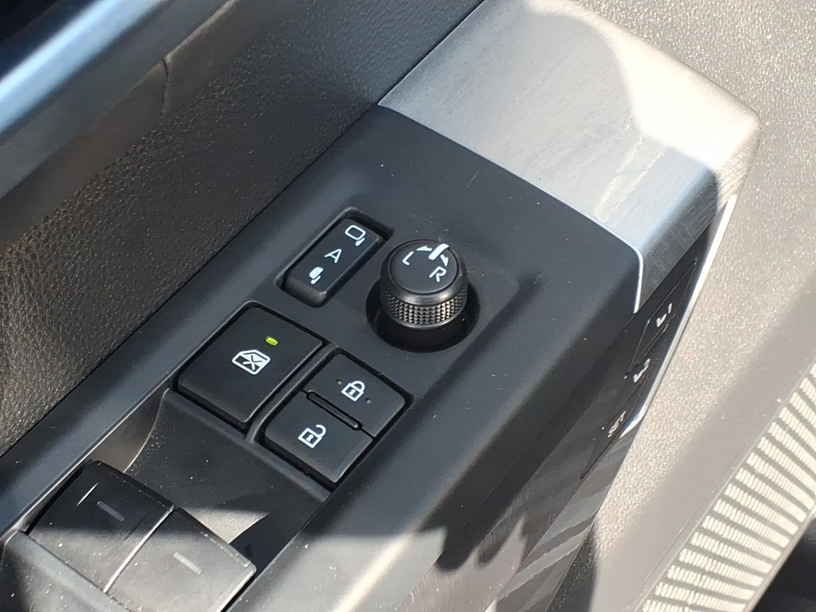 Certified 2025 Toyota Tundra Platinum AWD/4WD image 15