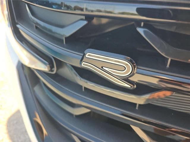 New 2026 Volkswagen Atlas Cross Sport SEL R-Line AWD/4WD image 3