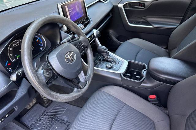 Certified 2023 Toyota RAV4 LE AWD/4WD image 11
