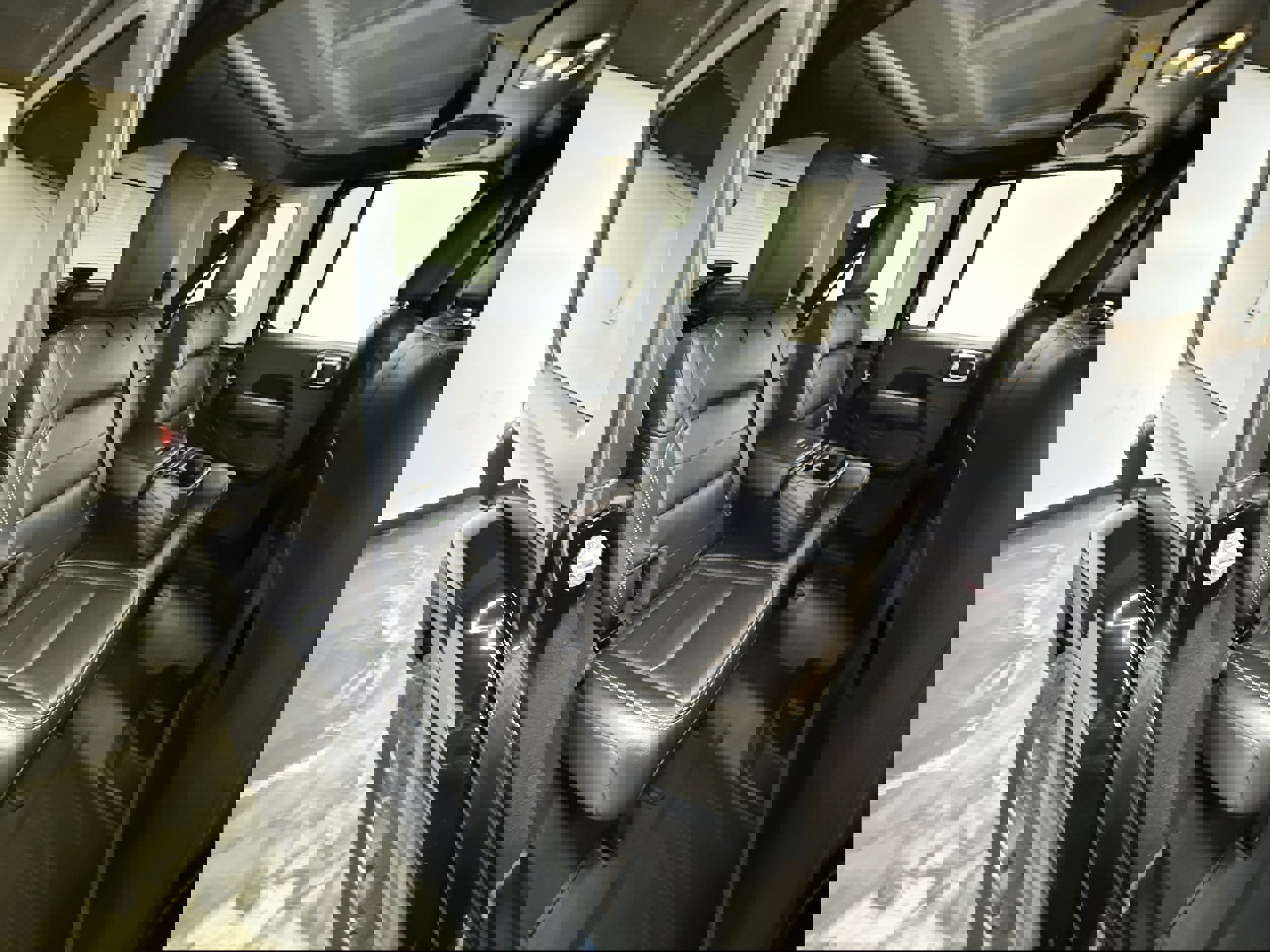 Used 2021 Jeep Wrangler Unlimited Sahara image 25