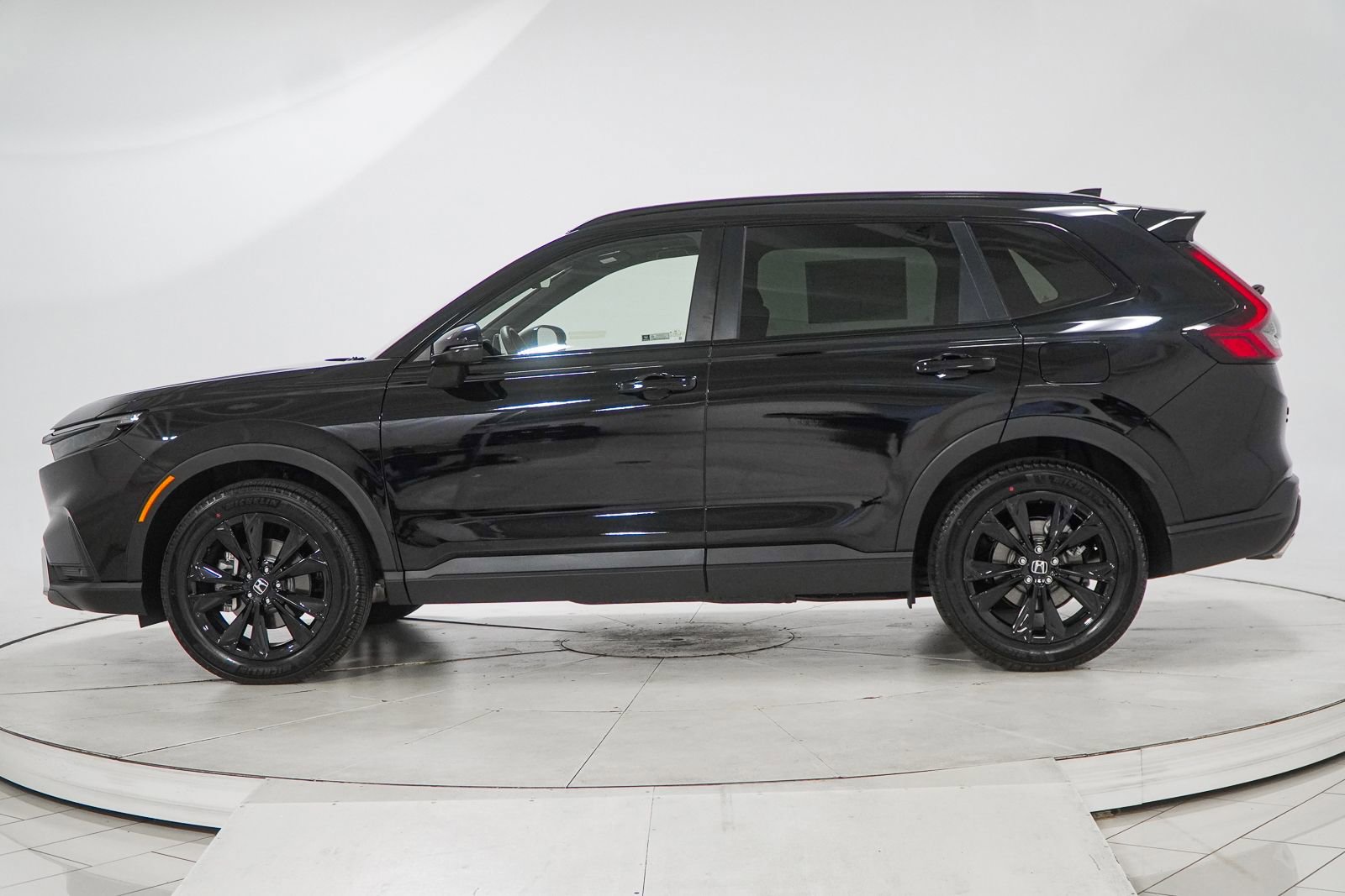 Certified 2026 Honda CR-V Sport Touring image 5