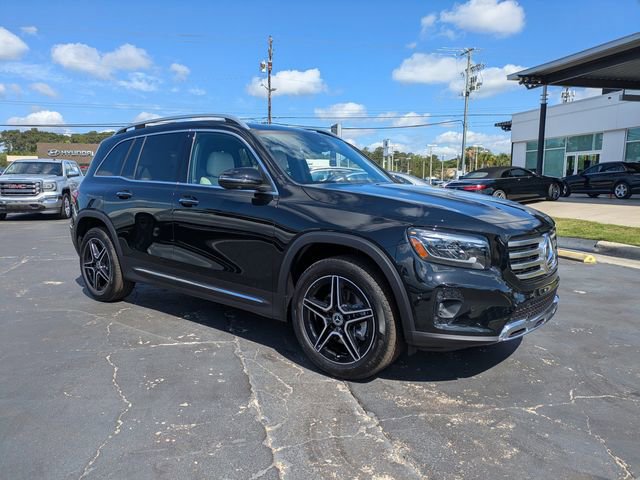 New 2026 Mercedes-Benz GLB 250 image 2