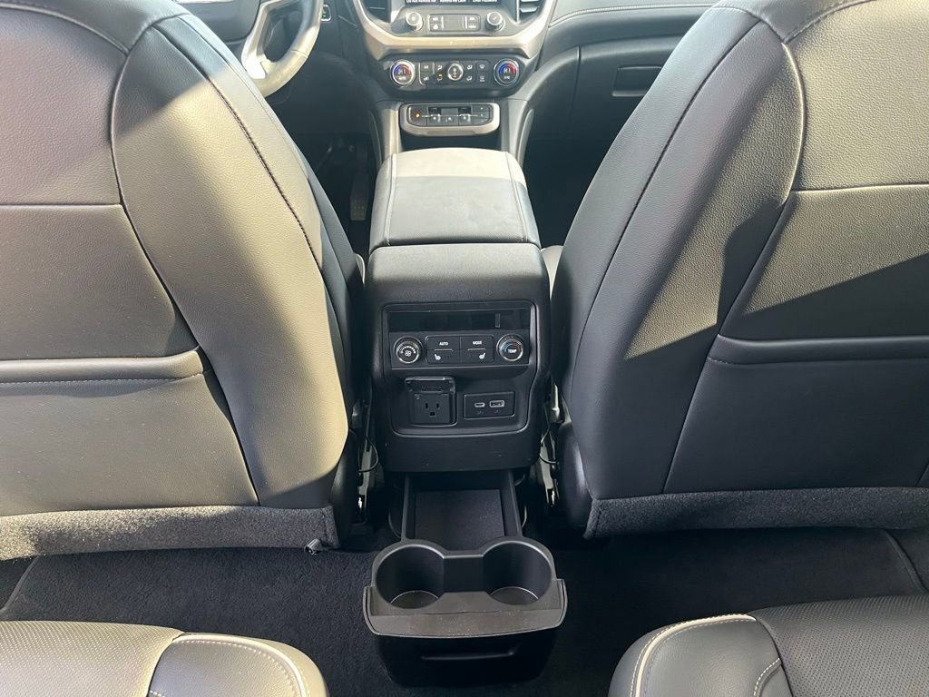 Used 2023 GMC Acadia Denali w/ Trailering Package image 28