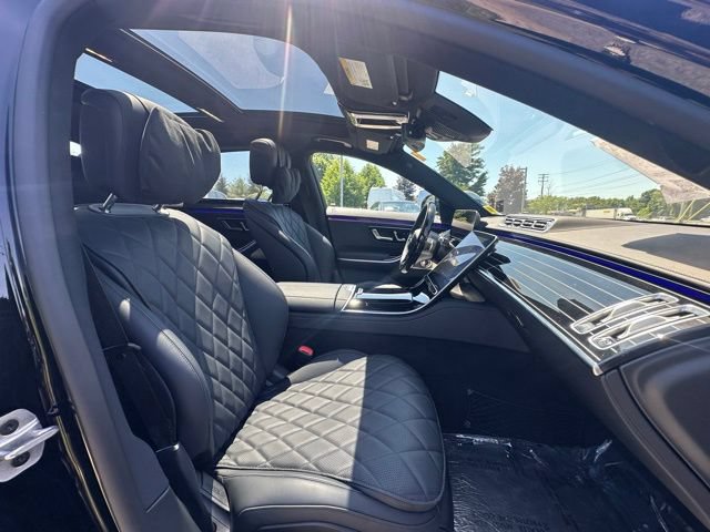 Used 2025 Mercedes-Benz S 580 4MATIC Sedan image 35