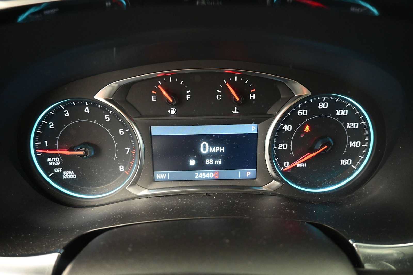 Used 2023 Chevrolet Traverse LT AWD/4WD image 7