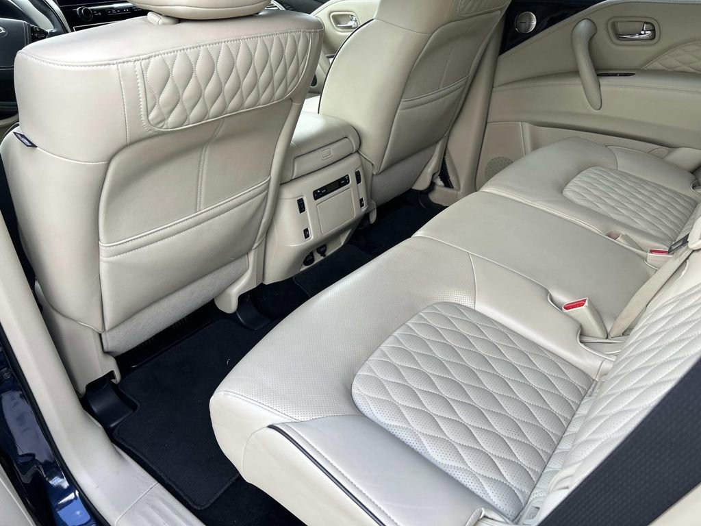 Used 2024 INFINITI QX80 Sensory AWD/4WD image 22