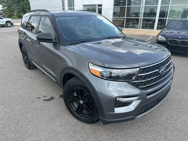 Used 2023 Ford Explorer XLT w/ Equipment Group 202A RWD image 5
