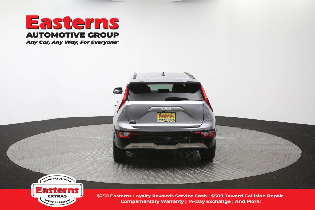 Used 2023 Kia Niro Wind w/ Wind Preserve Package FWD image 35