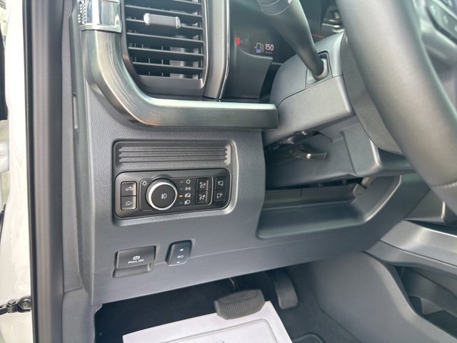 New 2025 Ford F250 Lariat w/ Lariat Ultimate Package image 32