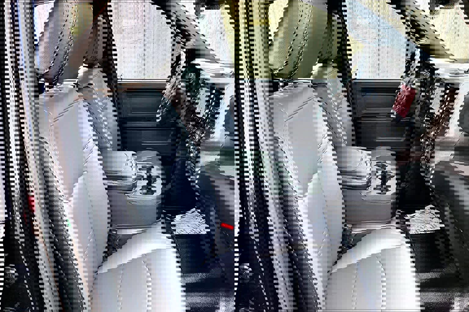 Used 2025 RAM 2500 Tradesman image 9