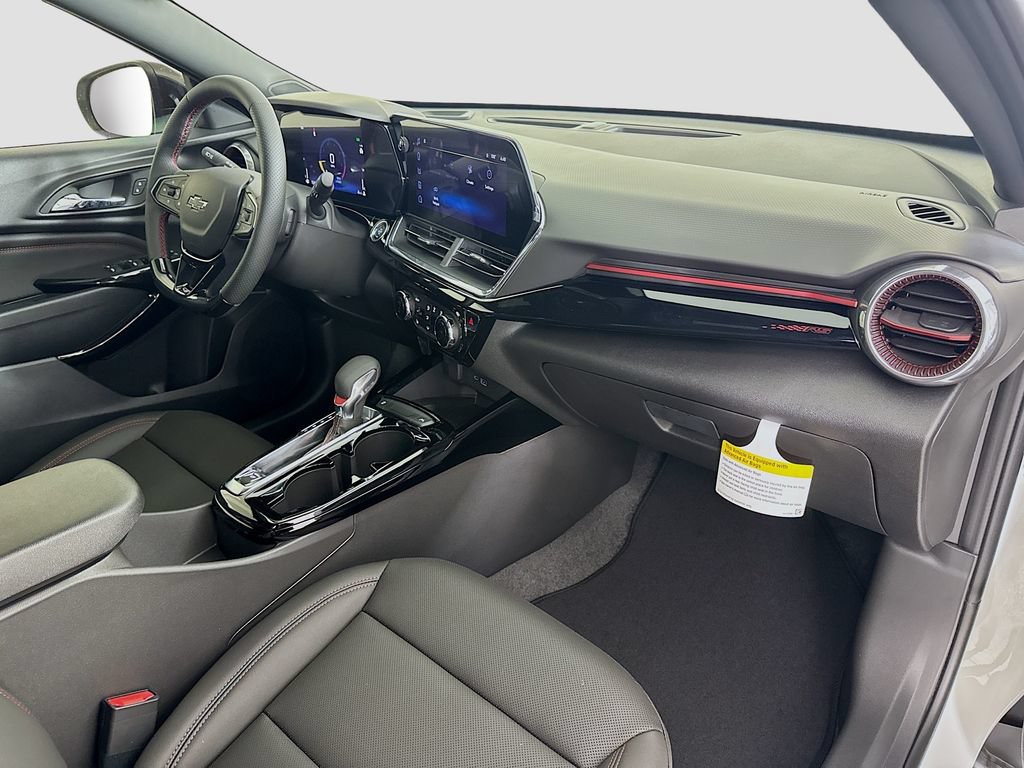 New 2026 Chevrolet Trax RS w/ Sunroof Package FWD image 29