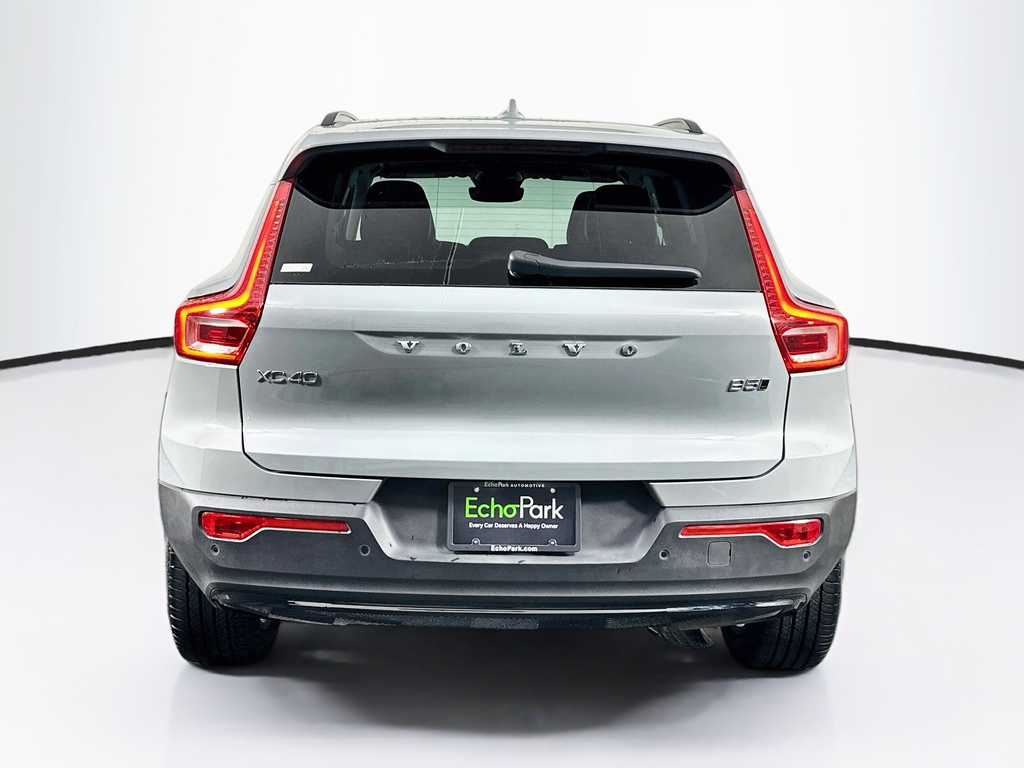 Used 2026 Volvo XC40 B5 Plus AWD/4WD image 7
