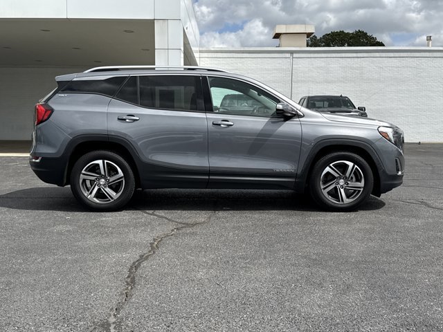 Used 2021 GMC Terrain SLT w/ LPO, Floor Liner Package image 2