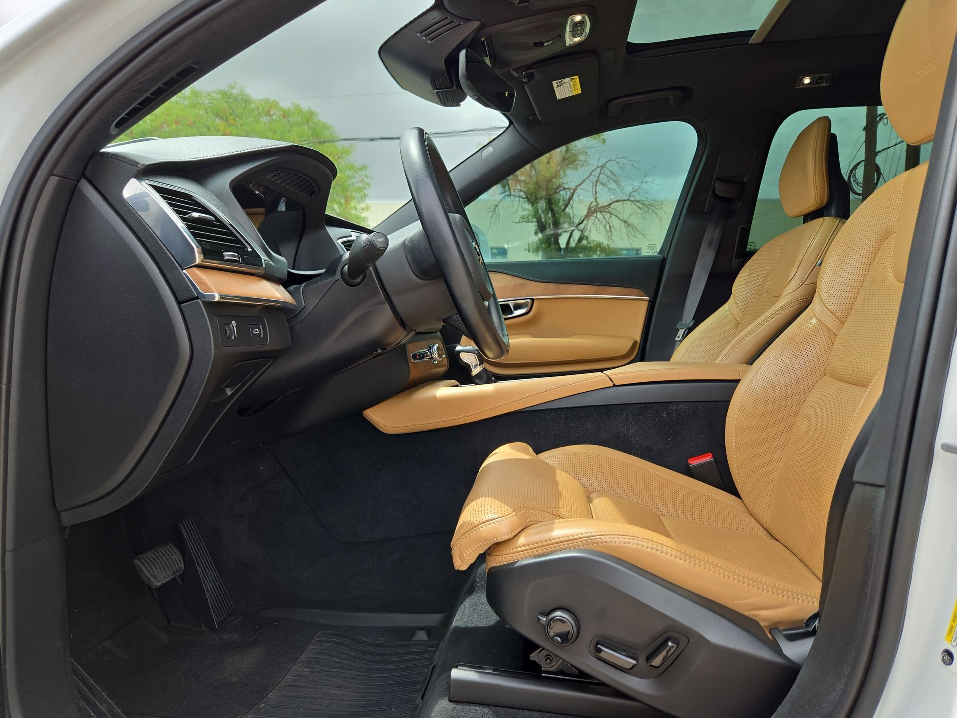 Used 2020 Volvo XC90 T6 Inscription AWD/4WD image 16