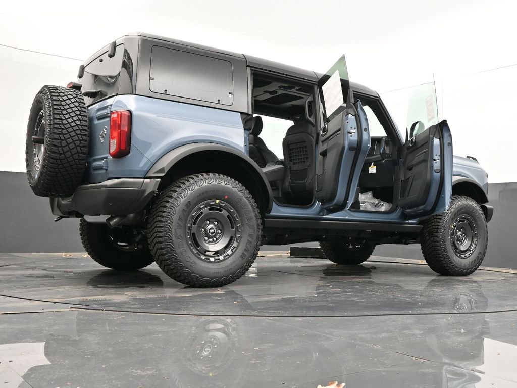 Used 2024 Ford Bronco Black Diamond image 77