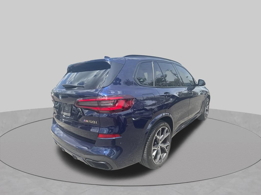 Used 2021 BMW X5 M50i w/ Dynamic Handling Package AWD/4WD image 5