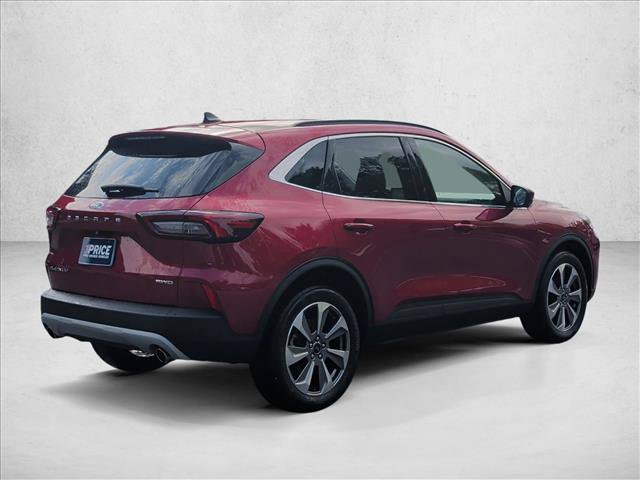 Used 2023 Ford Escape Platinum AWD/4WD image 5
