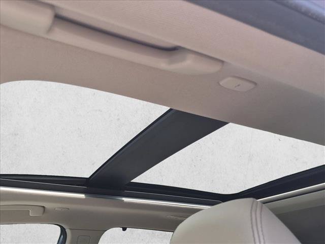 Certified 2023 Nissan Rogue SL w/ SL Premium Package FWD image 16